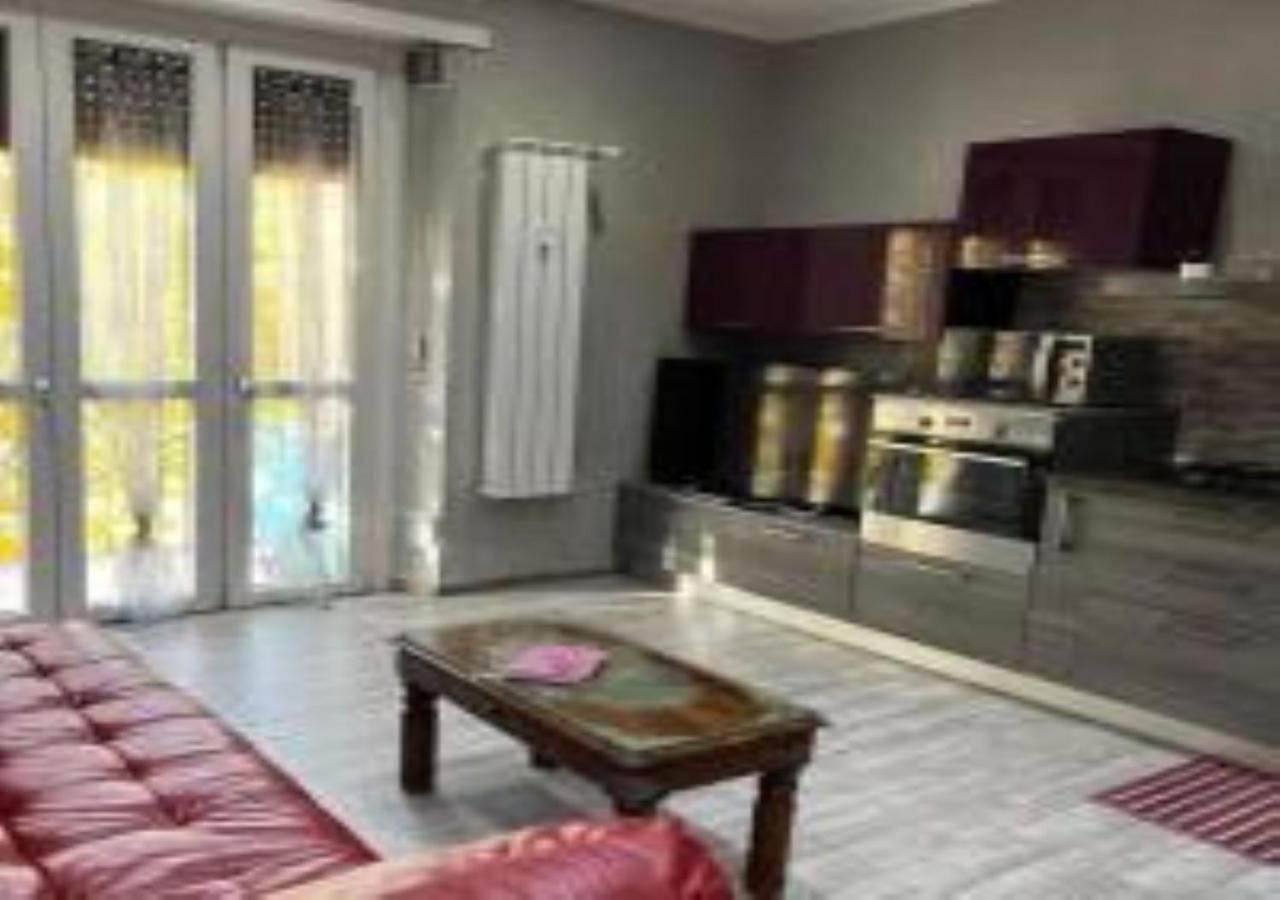 Casa Vacanza Glicine Venaria Reale Kültér fotó